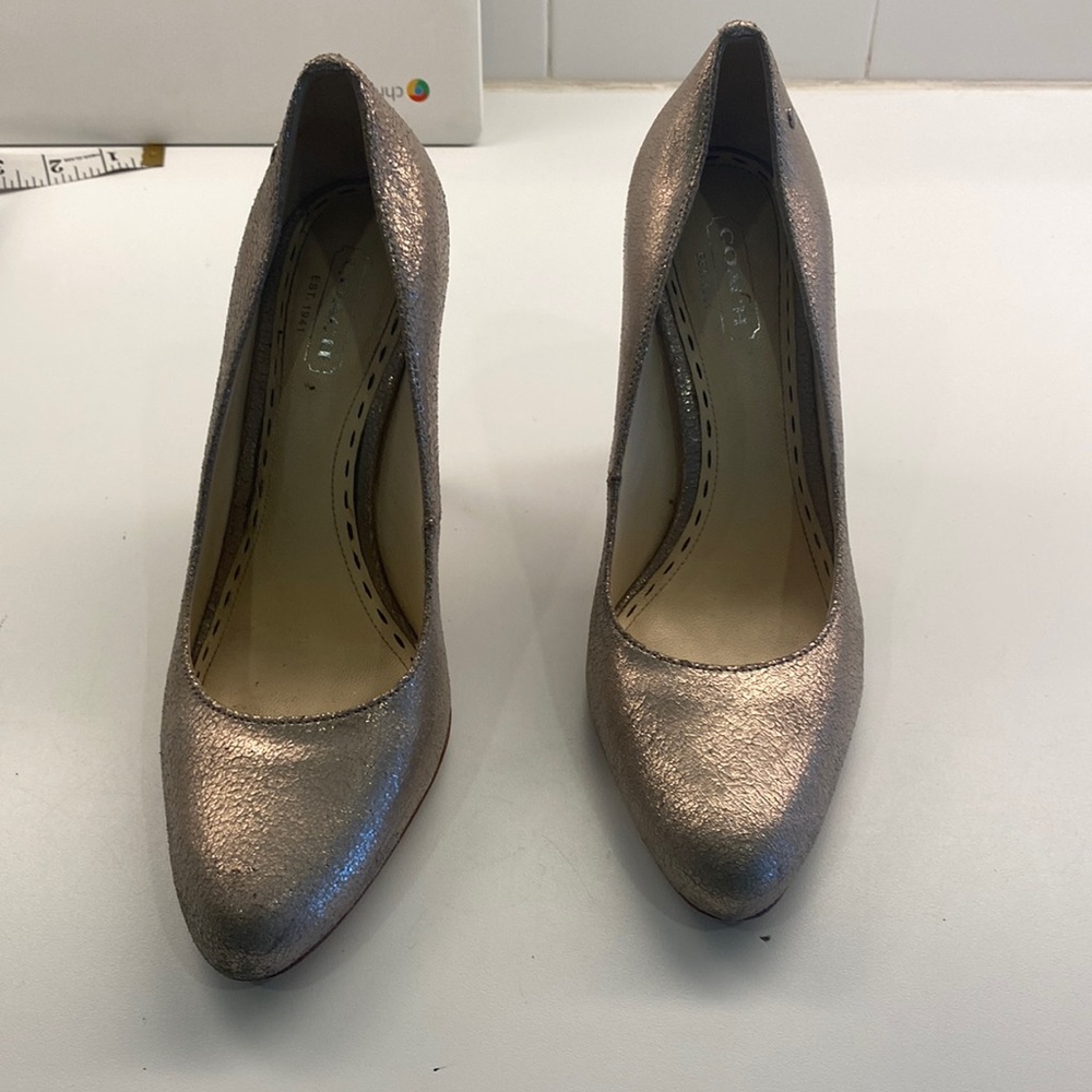 Coach gorgeous comfortable heels, size 6.5, gold/silver